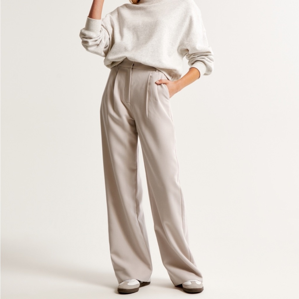 A&F Sloan Tailored Wide Leg Pant